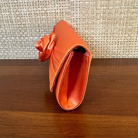 🌟2xHP🌟VTG 2000s Orange Satin Rose Evening Bag by Jessica McClintock - Picture 9 of 14